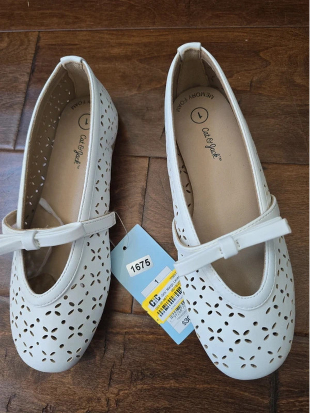 Size 1 brand new shoes from target item. 1675 box 25